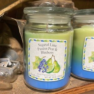 CANDLE-LITE SUGARED LIME, PASSION PEAR, & BLUEBERRY CANDLE 19 OZ JAR NEW